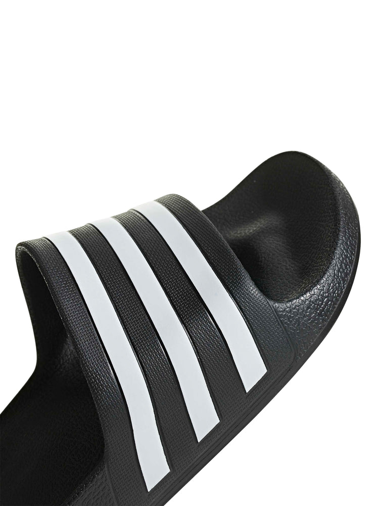 Adilette Aqua Slides