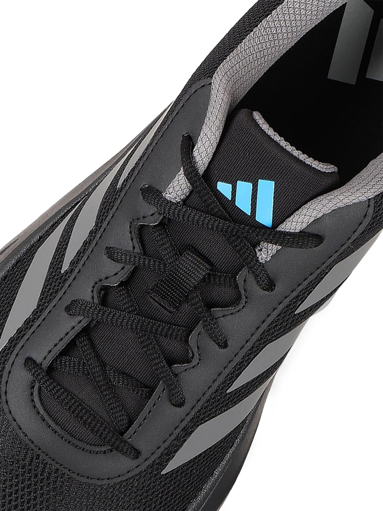 Base Glo 2 M Running Shoes For Men