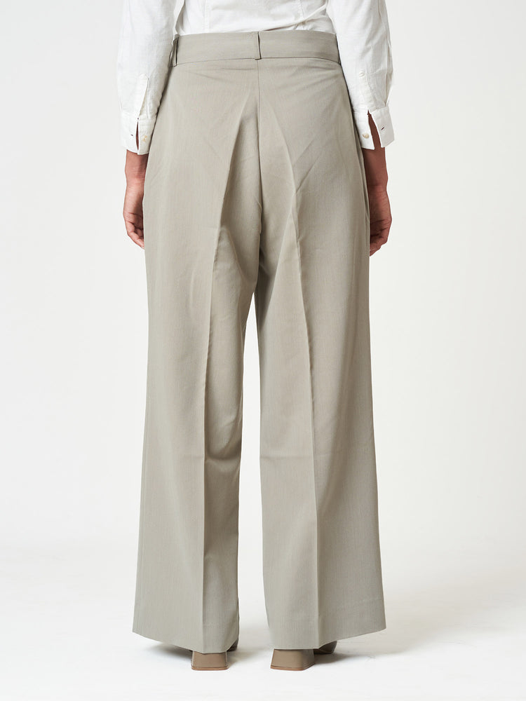 Wide-Leg Relaxed Fit Tailored Trousers