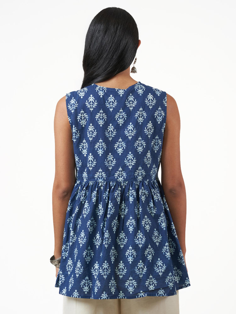 Cotton Print Sleeveless Short Kurti