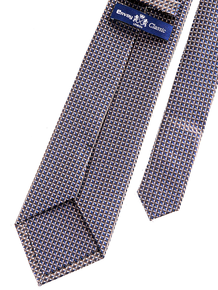 Geometric Tie