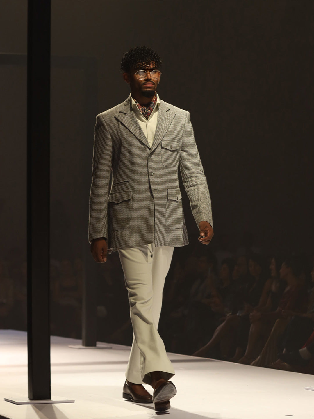 Structerd Grey and baige Tailored Fit Jacket