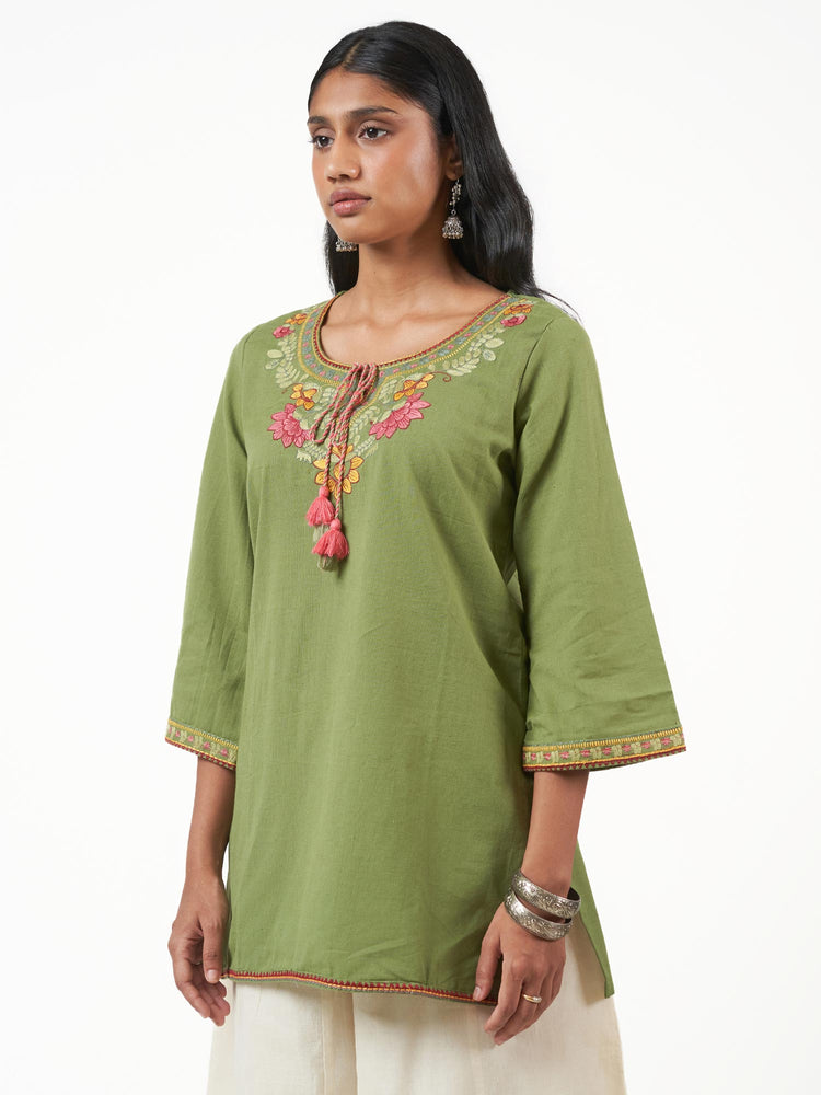 Cotton Thread Embroidery Short Kurti