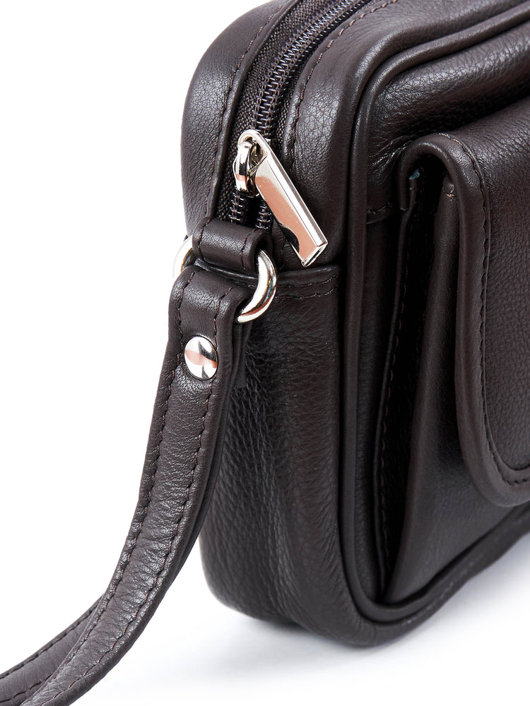 Brown Full-Grain Leather Toiletry Bag