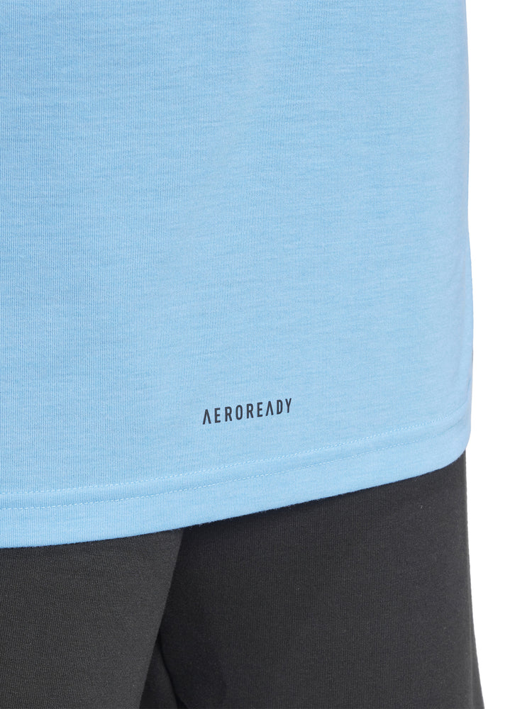 Printed T-shirt with AEROREADY logo. Designed for training.