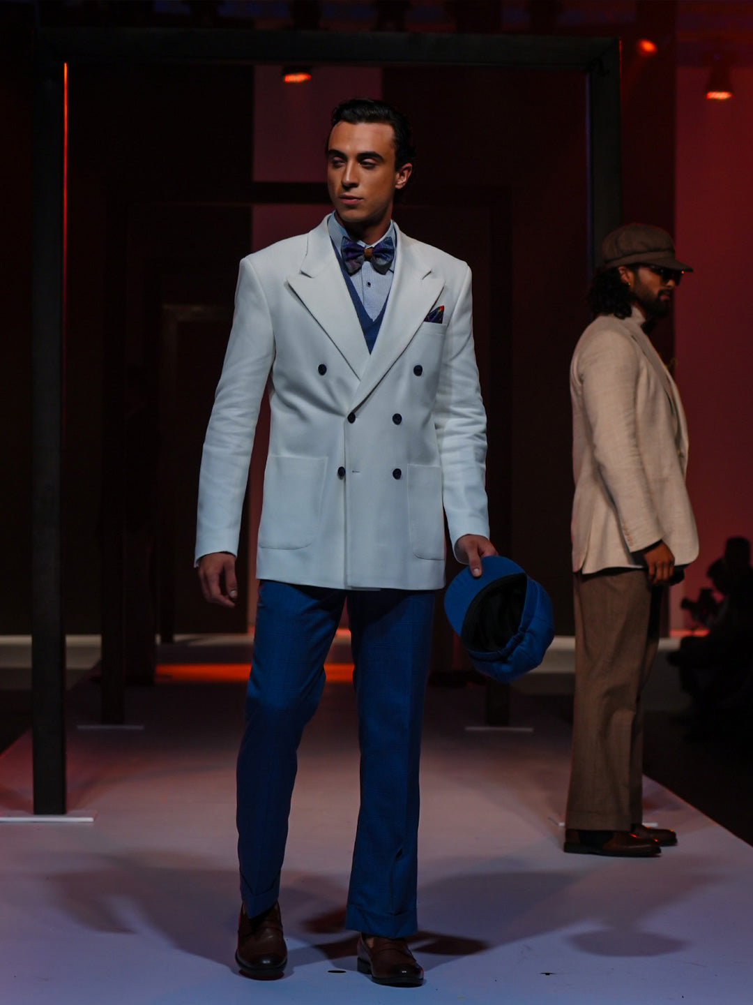 Structerd  White Tailored Fit Jacket