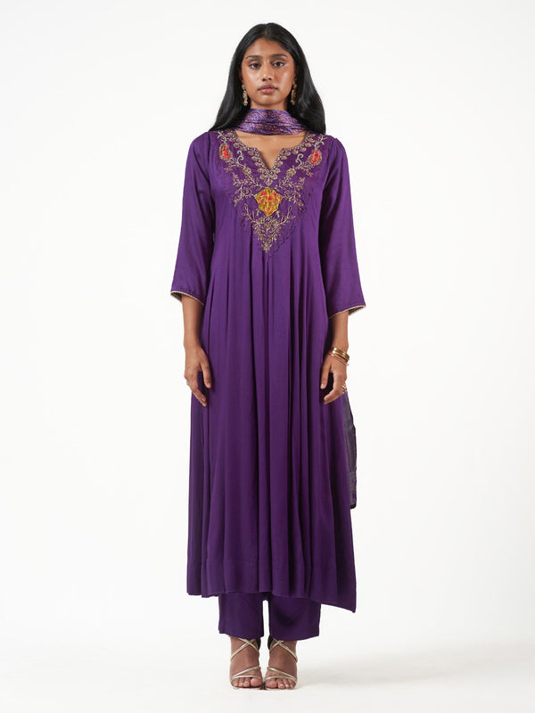 Pure Muslin Embroidered Shalwar Set