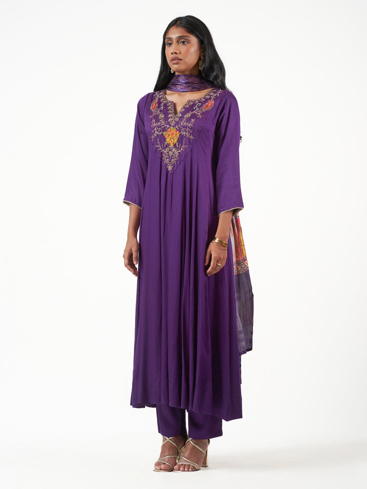 Pure Muslin Embroidered Shalwar Set